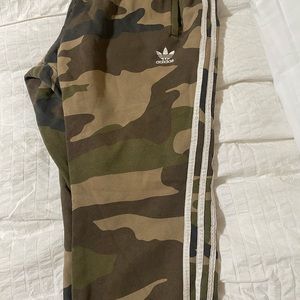 Camo joggers